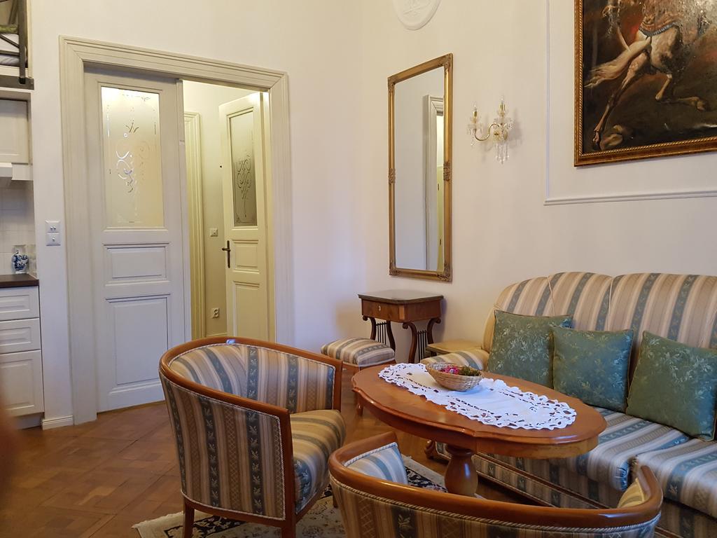 Charles Apartment Prague Ngoại thất bức ảnh