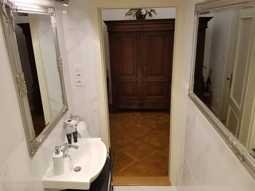 Charles Apartment Prague Ngoại thất bức ảnh