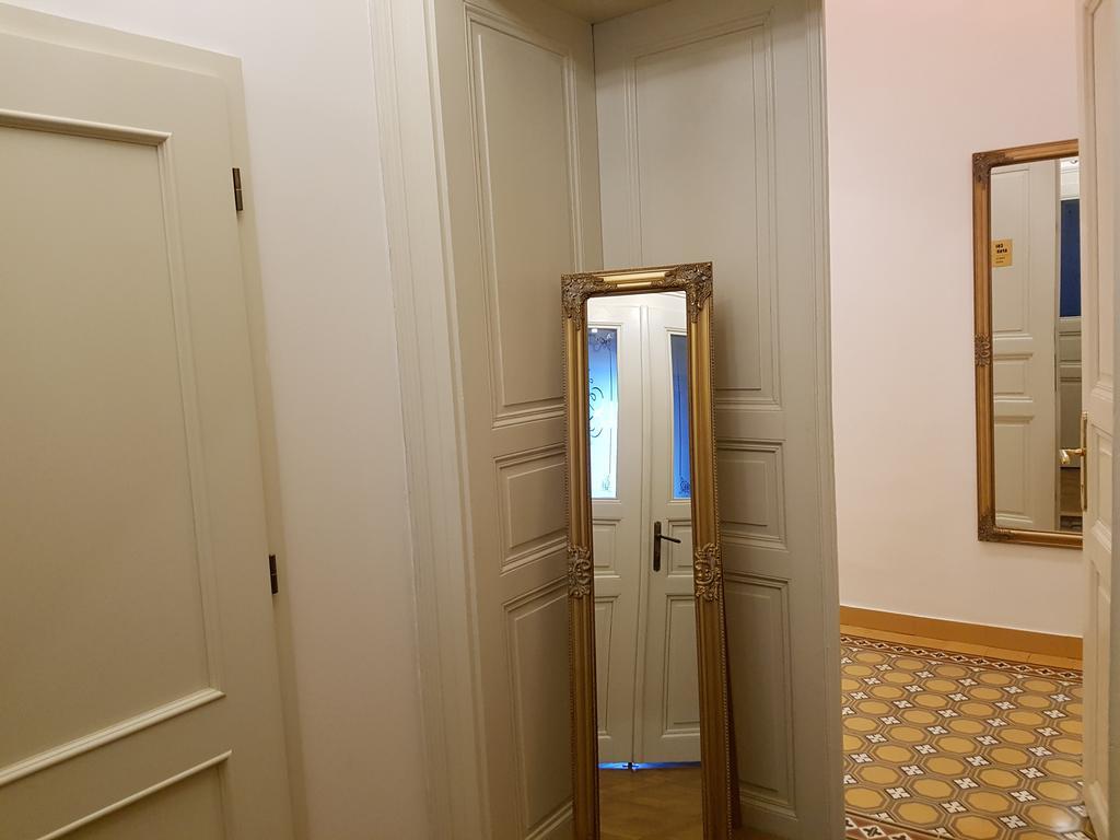 Charles Apartment Prague Ngoại thất bức ảnh